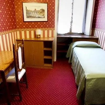 Hotel Adriatic Roma