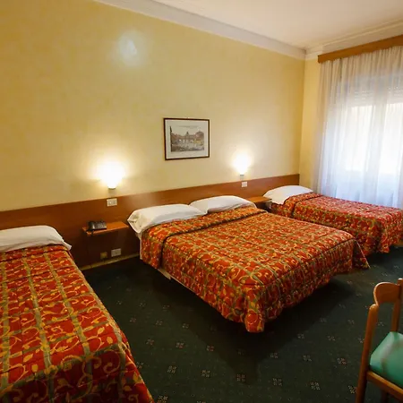 Hotel Adriatic 2*