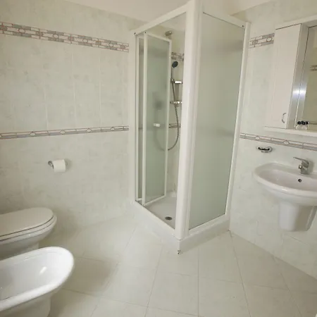 Hotel Adriatic 2*