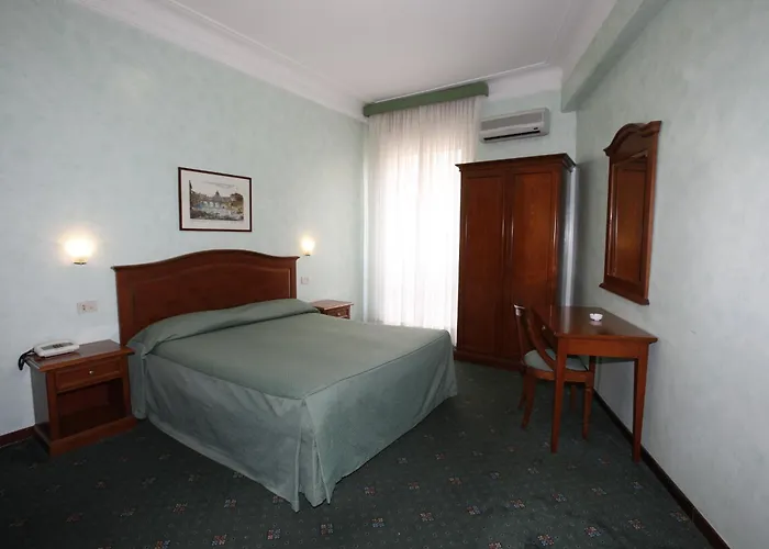 Hotel Adriatic 2*