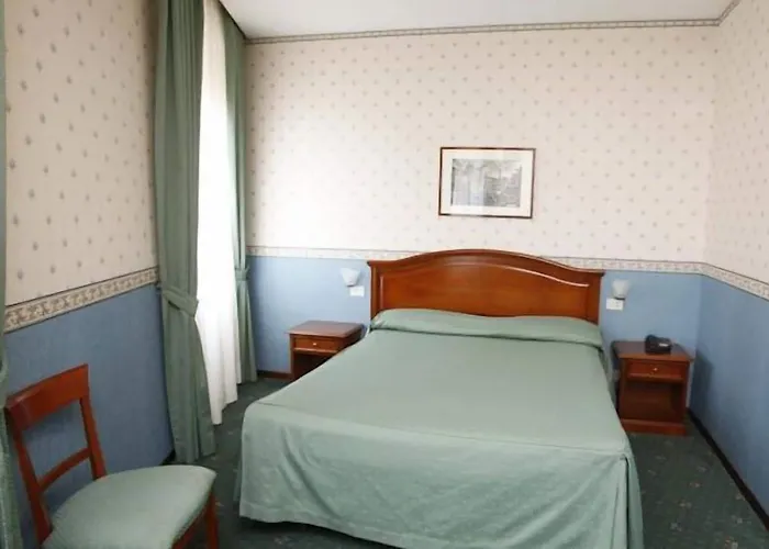 Hotel Adriatic Rome