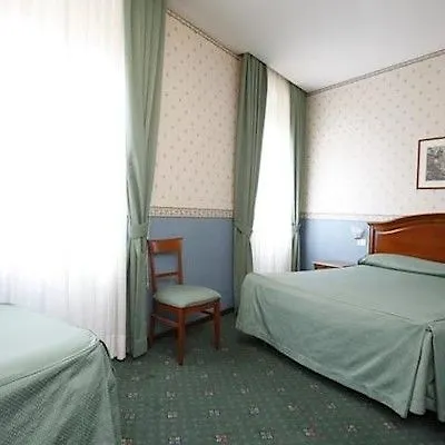Hotel Adriatic Rome