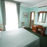 Hotel Adriatic Rome