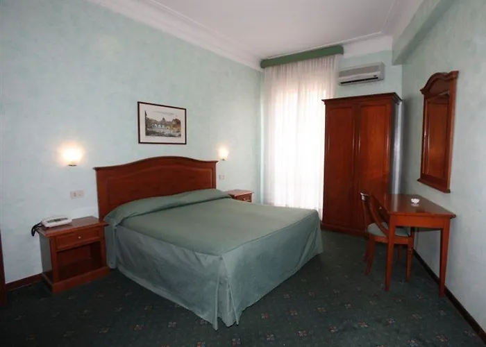 Adriatic Hotel